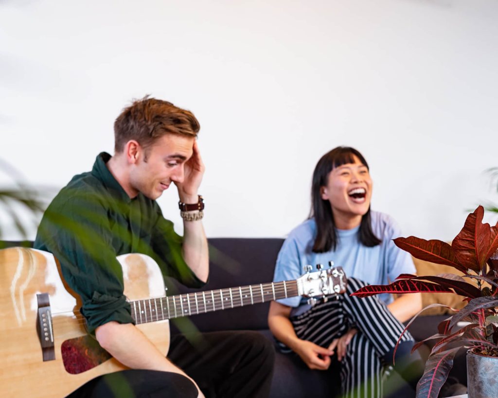 BIMM Berlin facilities, students laughing
