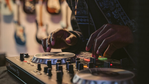 Person using a mixer